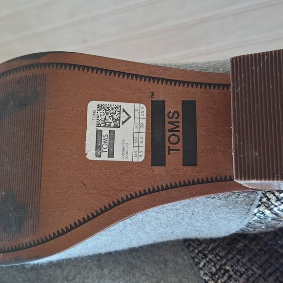 Toms Leila Gray Silver Metallic Tweed 8.5 W Short Gray Wool Chunky Heel Boots - Picture 7 of 10
